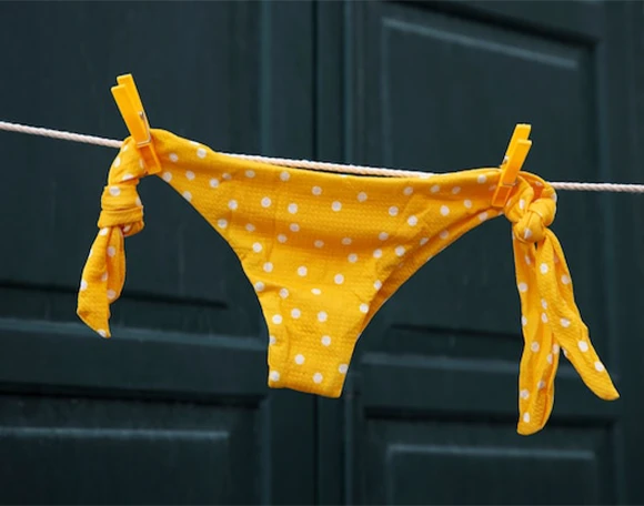 Are Thongs Bad for You? Doctors Explain the Real Risks