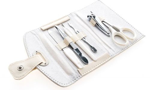 Tweezers
