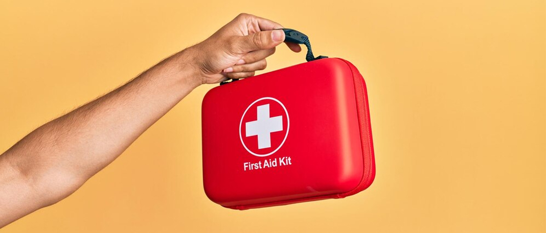 8 Must-haves in Your First Aid Kit