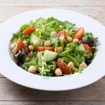 4 Simple Salad Recipes That Are Tasty, Filling Meals