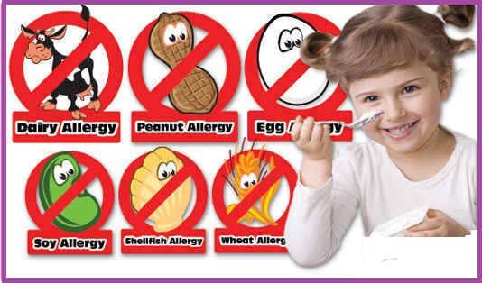 6 Ways to make trick-or-treating with food allergies simpler