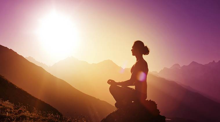 5 Yoga moves to loosen tight hips