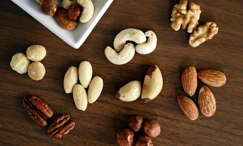 Nuts-and-Seed-Varieties