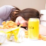 Here’s why you shouldn’t sleep immediately after a meal!