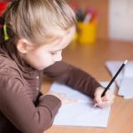 5 unique characteristics of left-handed people