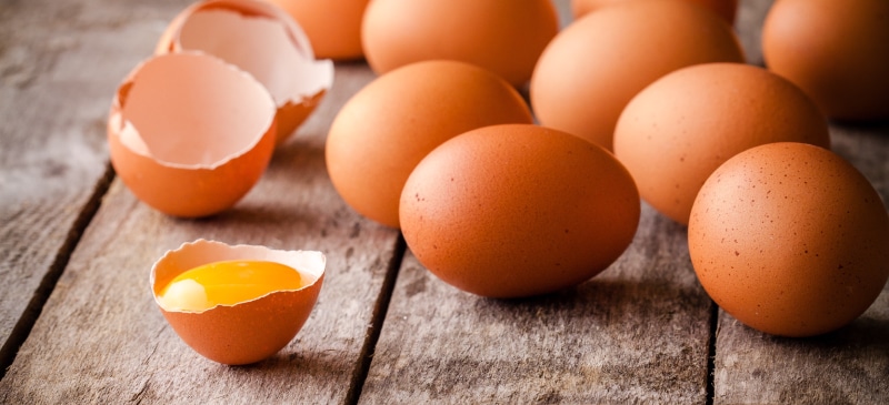 6 reasons why you should never throw an eggshell away!