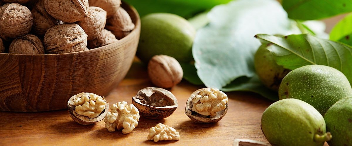 7 Amazing Benefits of Walnuts