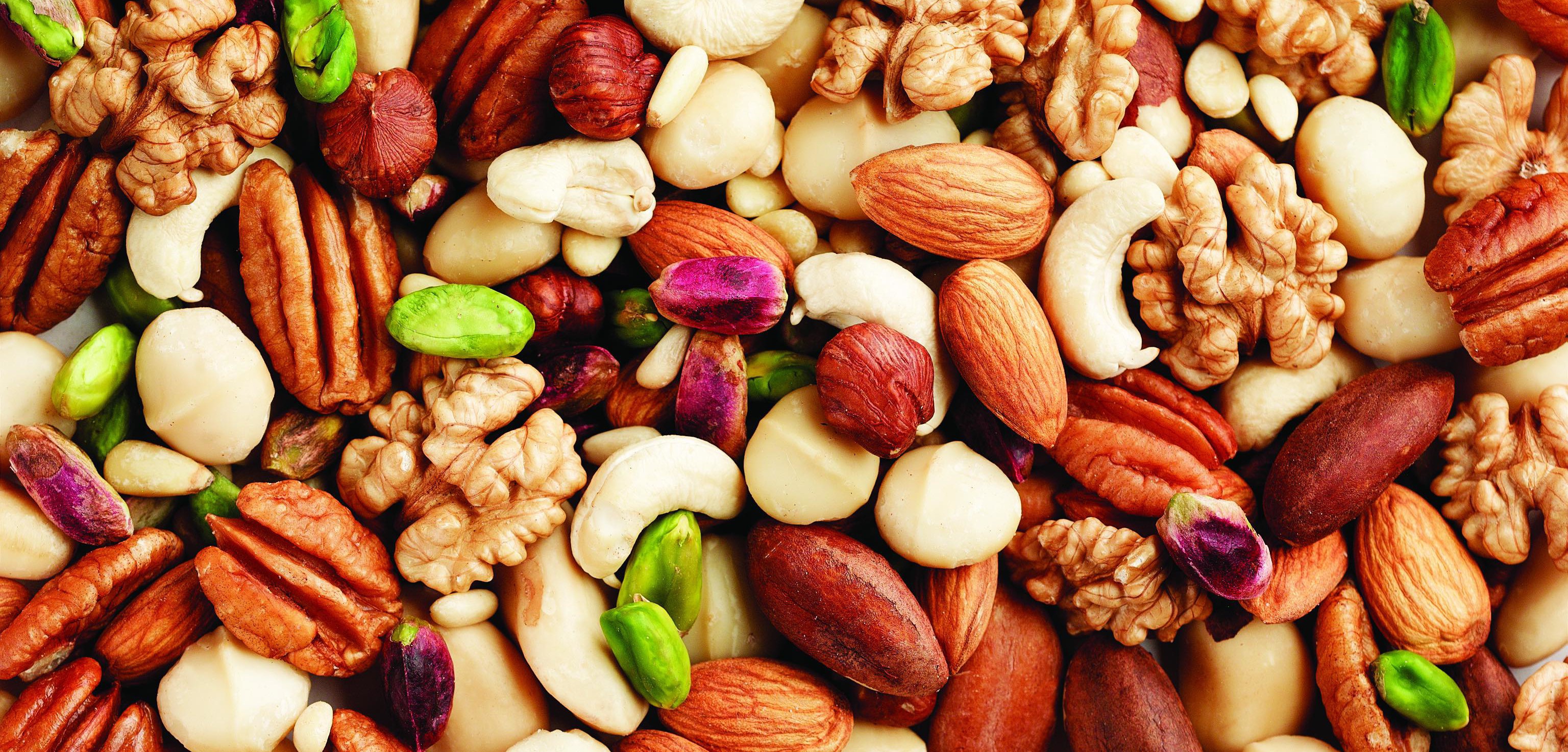 Eat dry fruits! Get healthy skin!