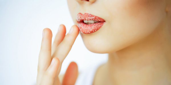 Exfoliate with Lip Scrub