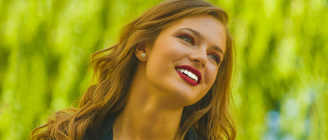 Researchers Found That a Smile Can Help Reduce Pain!
