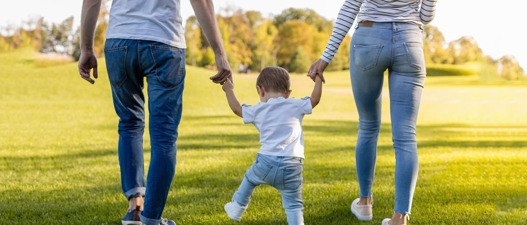 Effective Parenting Styles to Raise an Independent Child