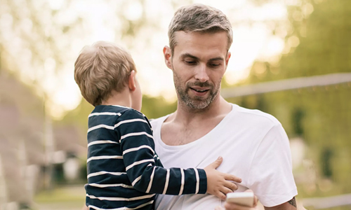 Phubbing Father