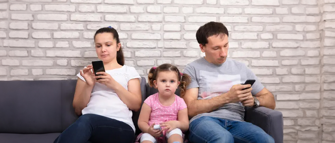 What is Phubbing and How Does It Affect Your Kids?