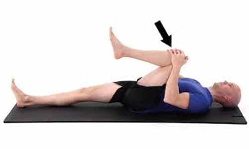 Knee-to-Chest-Stretch