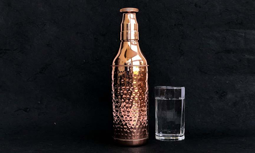 How-to-Check-if-a-Copper-Water-Bottle-is-Pure