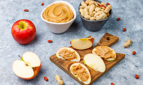 Apple Slices with Peanut Butter