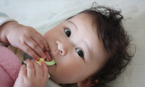 Is Biting a Sign of Teething