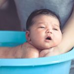 How to Bathe Your Newborn for the First Time?