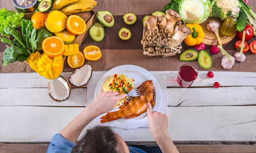 A-woman-eating-healthy-foods