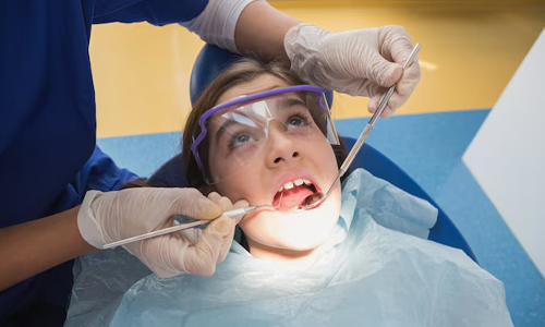 consulting dentist