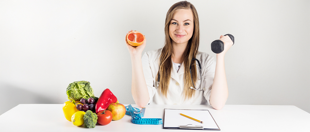 What a Dietician Does and Why You Might Want to See One Sooner Than You Think