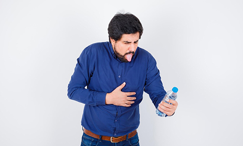Simple-Tips-to-Reduce-Reflux-Naturally