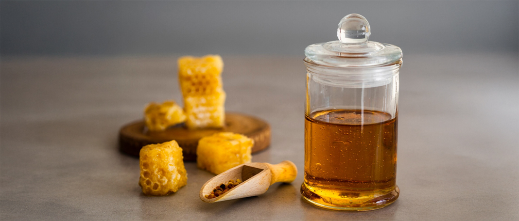 Everything You Need to Know About Honey and Its Health Benefits